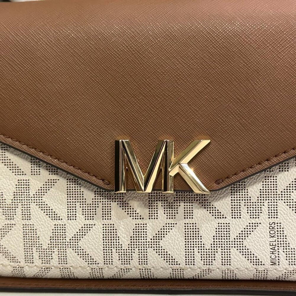 Michael Kors MK Logo Crossbody Bag Vanilla Brown Leather Trim Gold Chain - Picture 2 of 6